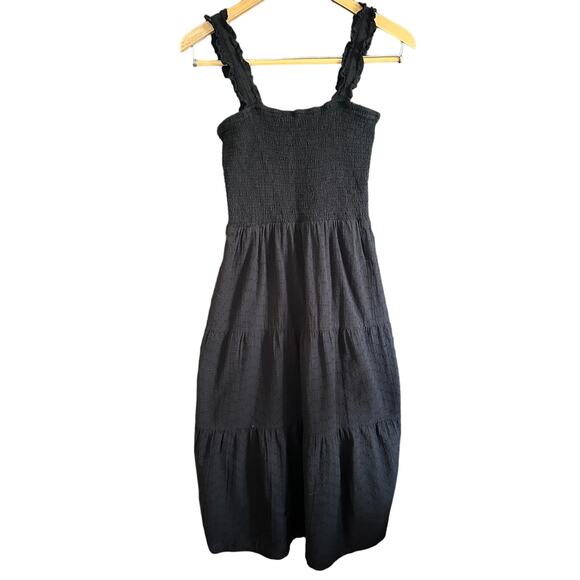 HEARTLOOM | Black Kiera Smocked Cotton Tiered Ruffle Strap Midi Dress | Small - Picture 1 of 7